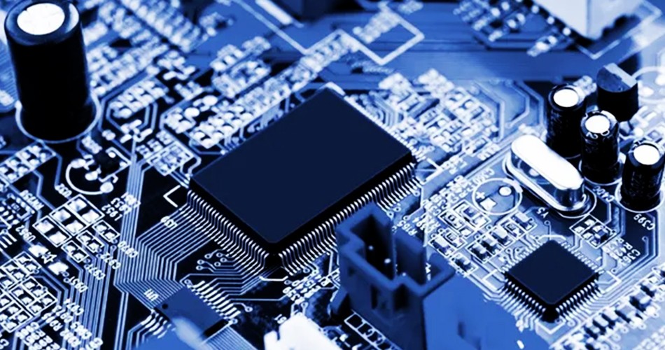 Večopravilna obdelava: Kako izboljšati proizvodno fleksibilnost tovarn PCBA?