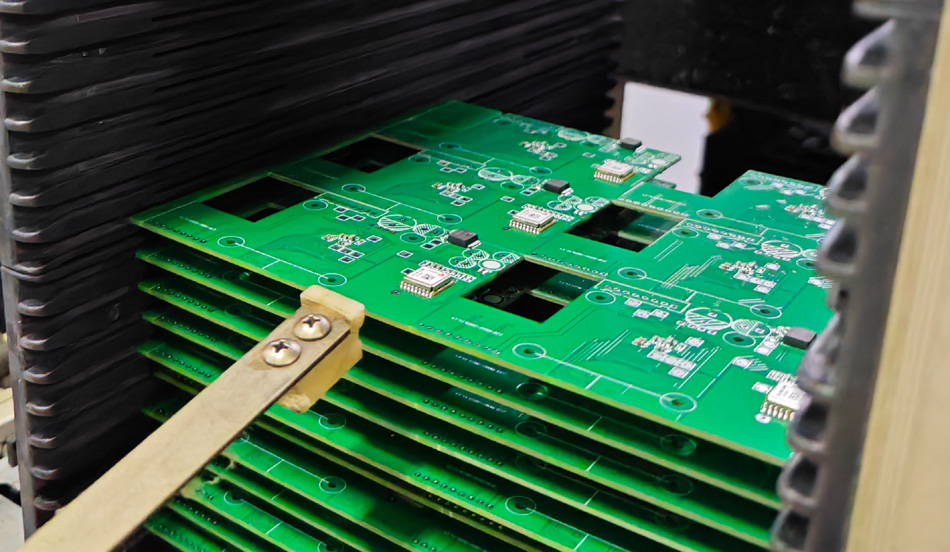 Varstvo okolja in skladnost: prihodnji trend razvoja tovarn PCBA