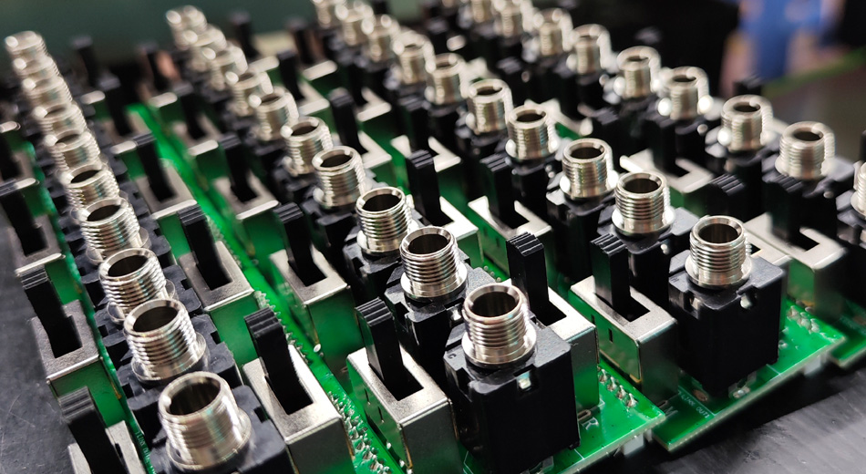 Kako lahko tovarne PCBA izboljšajo kakovost storitev z upravljanjem zadovoljstva strank