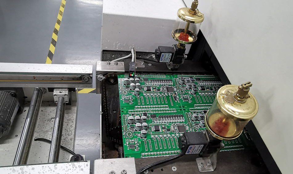 Zakaj je pametno izbrati tovarno PCBA z naprednimi sistemi upravljanja?