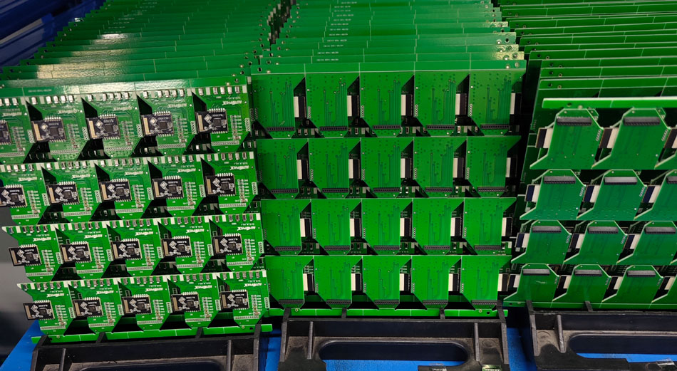 Kako pri izbiri tovarne PCBA oceniti zmogljivosti storitev in podpore tovarne PCBA?