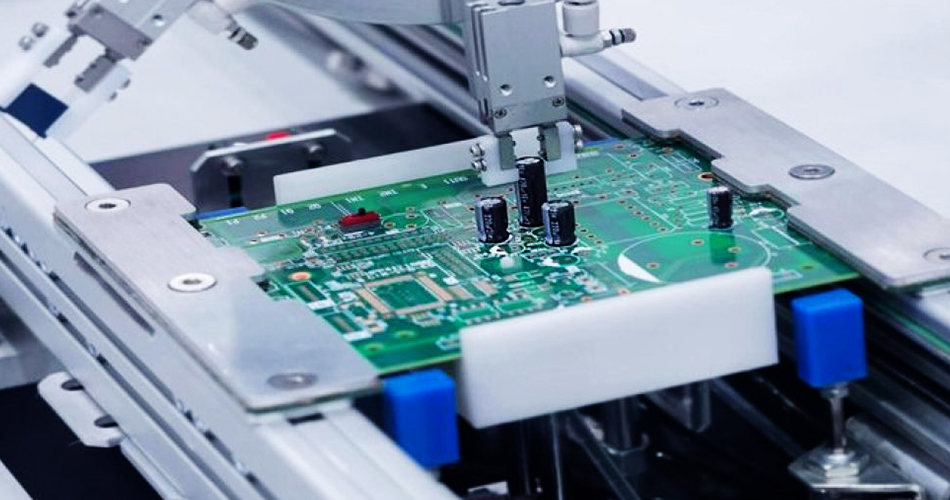 Kako izboljšati učinkovitost tovarniške proizvodnje električnega vrtnarskega orodja PCBA z napredno opremo?