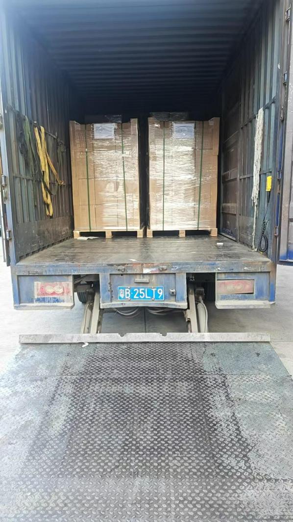 Vaš PCBA za uničevalnik papirja je na poti!